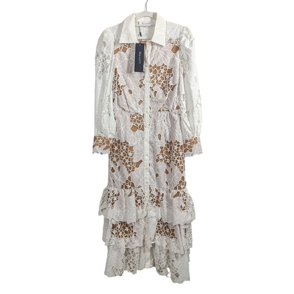 NWT Elliatt Kew White Lace Embroidered Button Down Long Sleeve Dress Size M - Picture 4 of 10